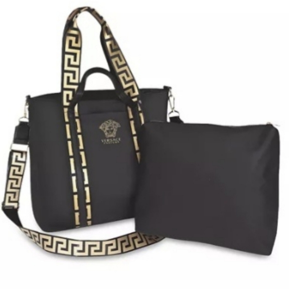 Versace - Picture 3 of 4